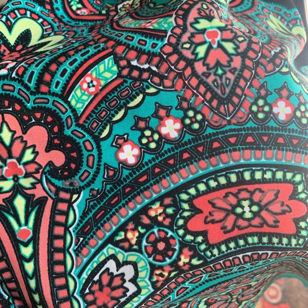Dress - Picture 4 of 6